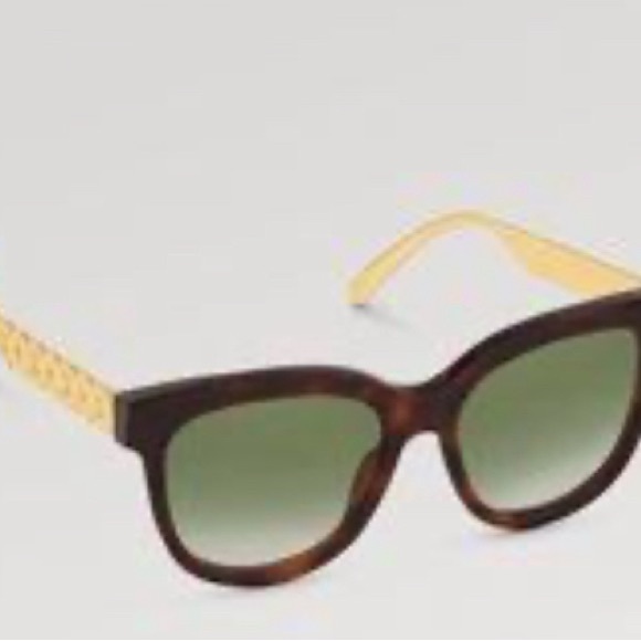 Louis Vuitton Sunglasses - Picture 7 of 7